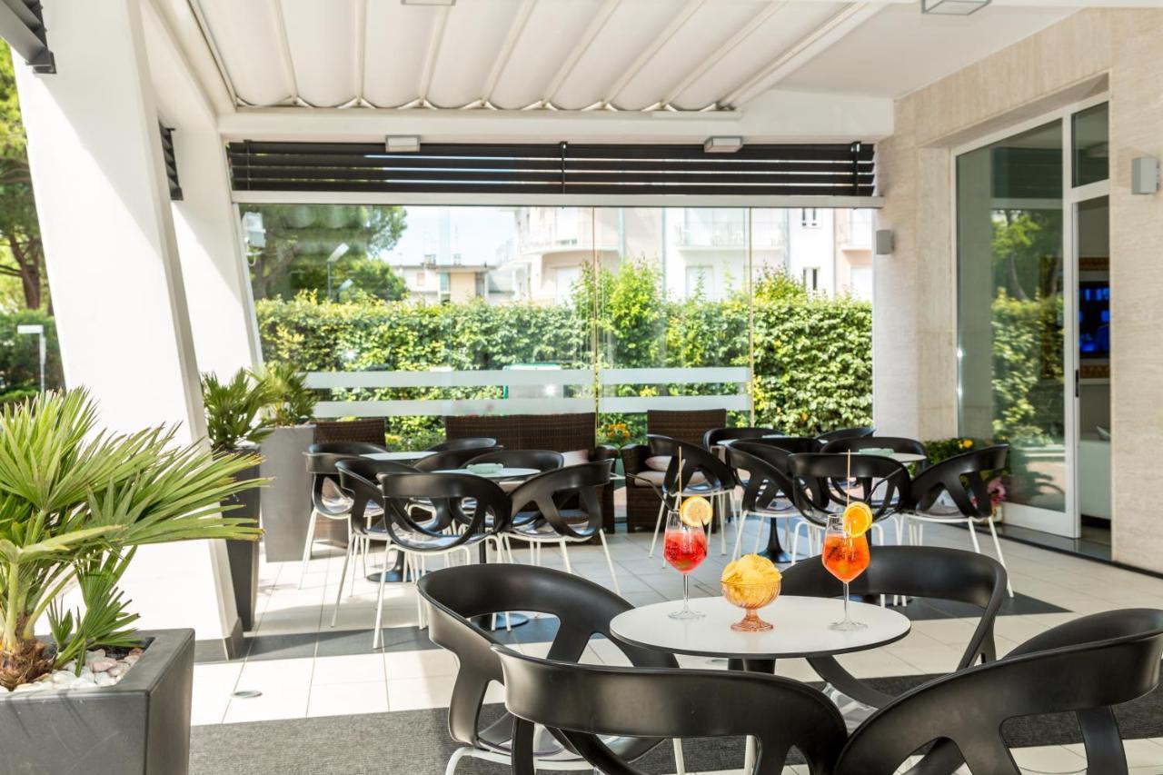 Hotel & Aparthotel Carinthia S Τζεσόλο Λίντο Εξωτερικό φωτογραφία