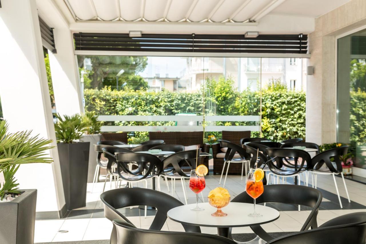 Hotel & Aparthotel Carinthia S Τζεσόλο Λίντο Εξωτερικό φωτογραφία